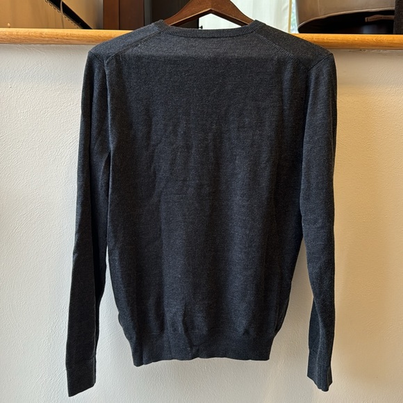 Bonobos Charcoal V Neck Sweater 100% Merino Wool Size S Standard Fit - Picture 6 of 8